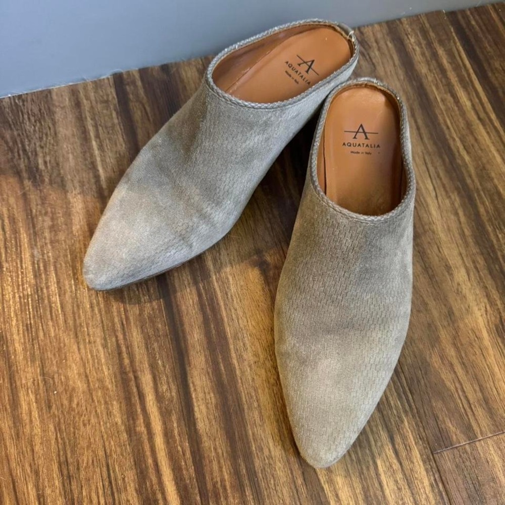 Aquatalia Gray Genuine‎ 100% Suede Leather Mule Heels size 6.5 women's